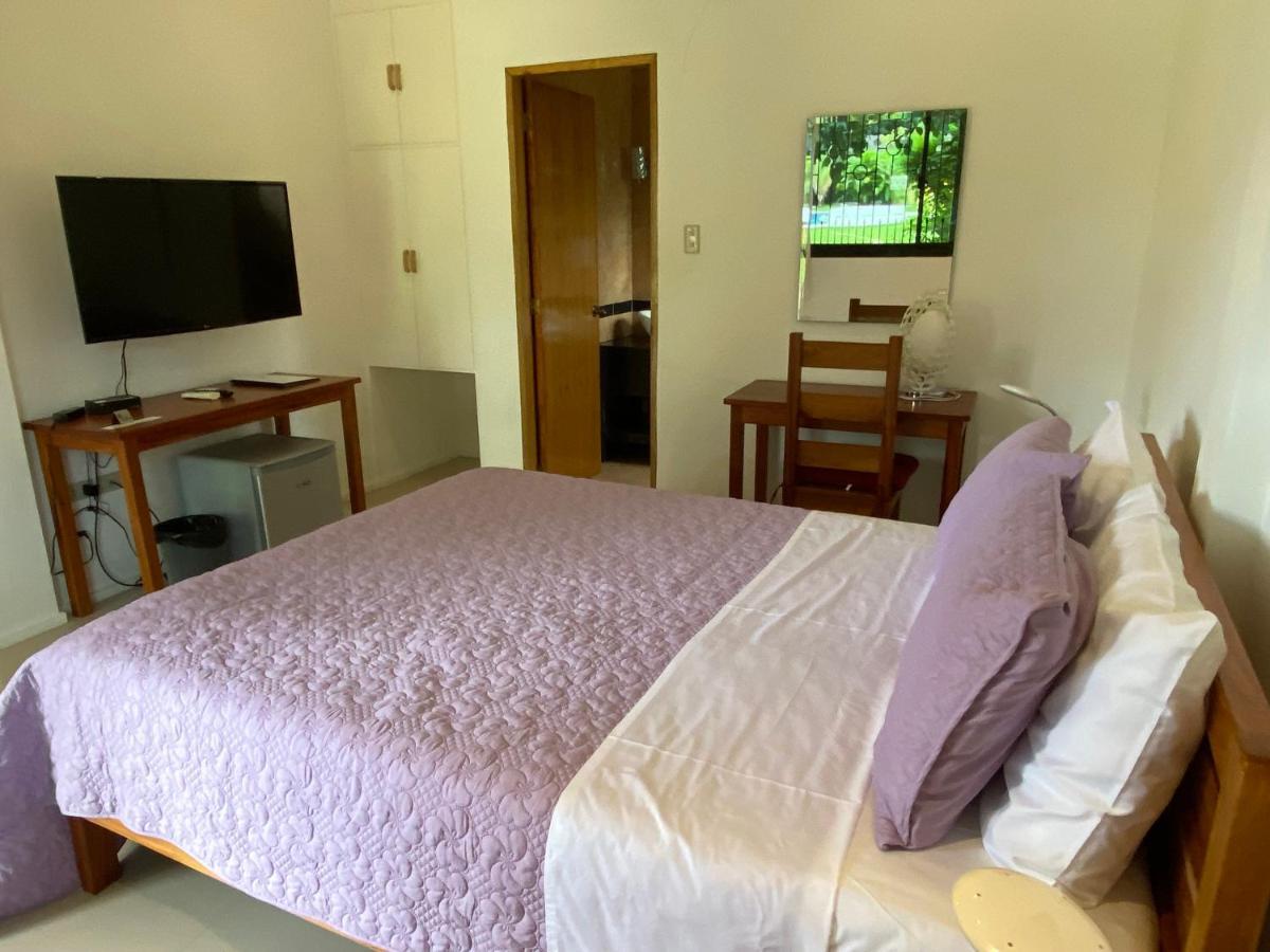 Strutz Art Garden Resort Bangued Exterior foto
